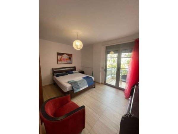 Tirane, jepet me qera apartament 2+1+BLK Kati 3, 110 m² 420 Euro