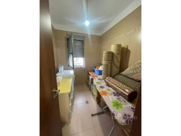 Tirane, jepet me qera apartament 2+1+BLK Kati 3, 110 m² 420 Euro