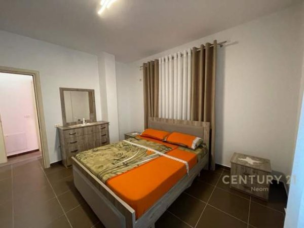 Tirane, jepet me qera apartament 2+1 Kati 2, 85 m² 650 Euro (LIQENI I THATE)