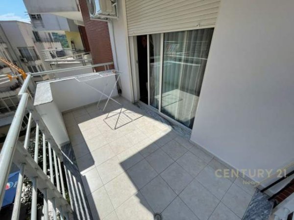Tirane, jepet me qera apartament 2+1+BLK Kati 2, 85 m² 620 Euro (Liqeni i Thate)