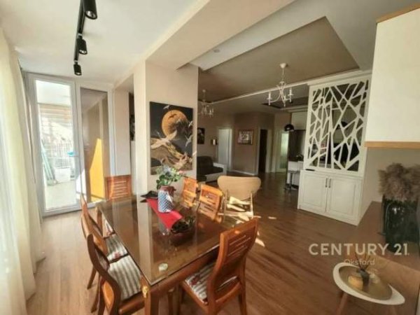 Tirane, jepet me qera apartament 2+1+BLK Kati 6, 89 m² 600 Euro (LIQENI I THATE)