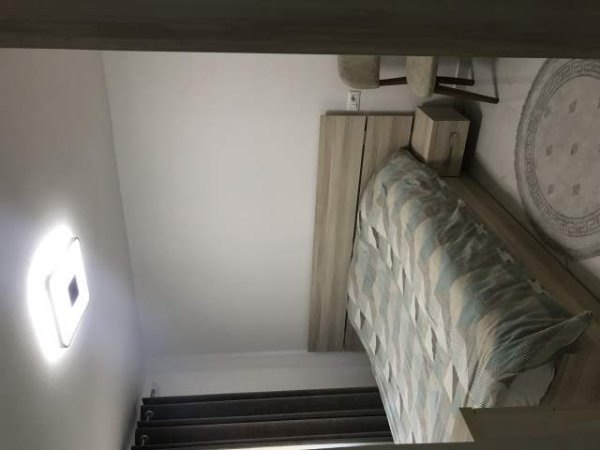 Tirane, jepet me qera apartament  (MATERINITETI I RI - ALI DEMI)