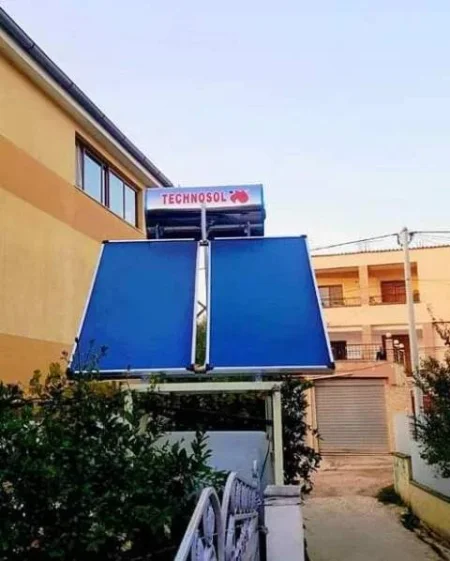 Tirane, shes Panele Diellore