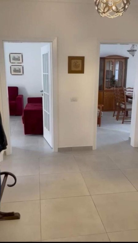 Tirane, jepet me qera 2+1+BLK Kati 3, 75 m² 400 Euro