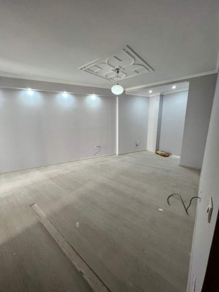 Tirane, shitet apartament 1+1+BLK Kati 3, 73 m² 69.700 Euro (Yzberisht)