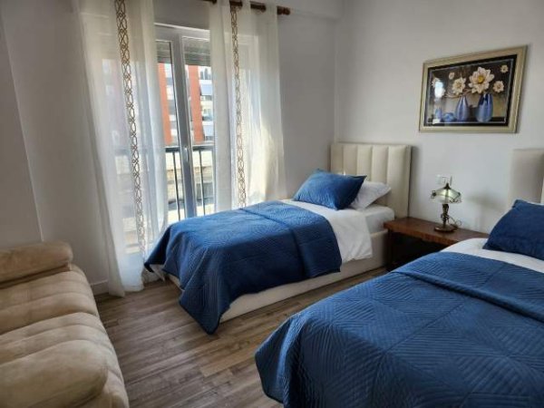 Tirane, jepet me qera apartament 2+1+BLK Kati 2, 75 m² 500 Euro (Ali Demi)