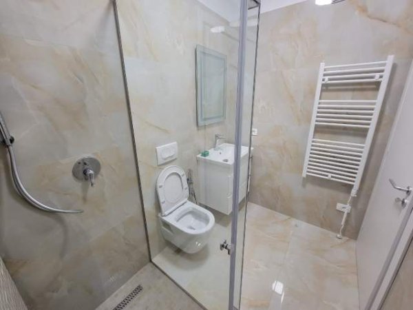 Tirane, jepet me qera apartament 2+1+A+BLK Kati 2, 110 m² 500 Euro (Ali Demi)