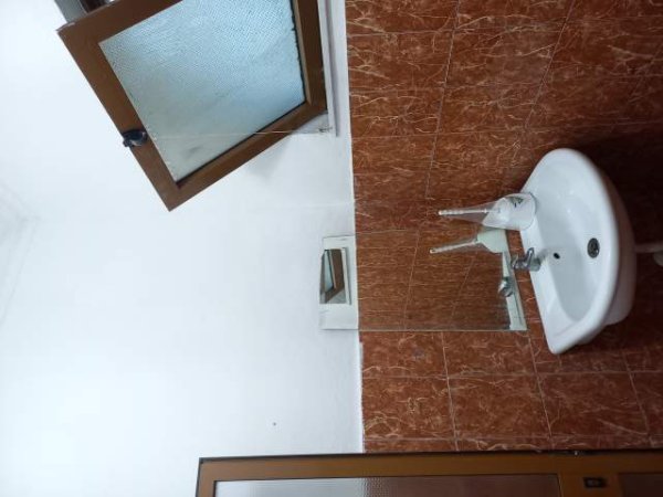 Tirane, jepet me qera apartament 1+1+BLK Kati 2, 65 m² 30.000 Leke (Rruga "Andon Frasheri" 5 min nga SUT)