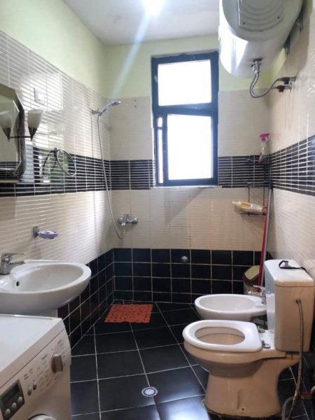 Tirane, jepet me qera Vile Kati 3, 75 m² 480 Euro (myslym shyr)