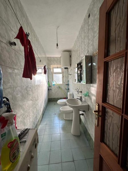 Tirane, shitet apartament 2+1+BLK Kati 3, 65 m² 90.000 Euro (JORDAN MISJA)