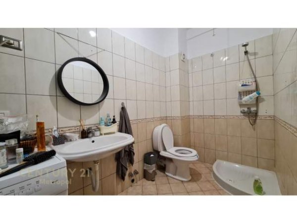 Tirane, shitet apartament 2+1+BLK Kati 8, 93 m² 83.000 Euro (rruga Besim ALLA)