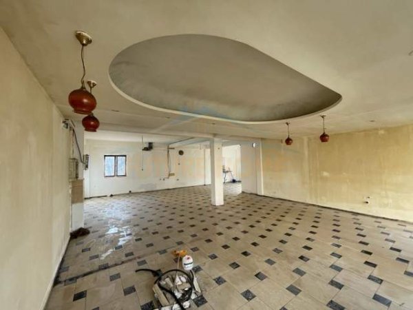 Korce, shitet Vile 2 Katshe Kati 2, 420 m² 177.000 Euro (Lagjia 16, Korçë.)