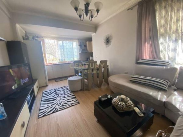 Tirane, shitet apartament 2+1 Kati 3, 58 m² 109.000 Euro (21 Dhjetori)