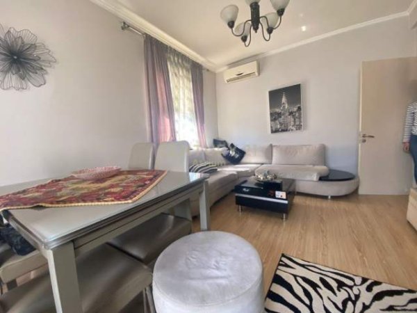 Tirane, shitet apartament 2+1 Kati 3, 58 m² 109.000 Euro (21 Dhjetori)