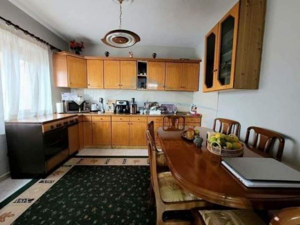 Korce, shitet Vile 2+1+BLK Kati 4, 115 m² 56.200 Euro (Lagjia 14, Korçë)