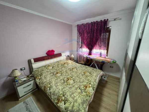 Korce, shitet apartament 1+1+BLK Kati 5, 60 m² 31.000 Euro (Lagjia 18, Korçë)