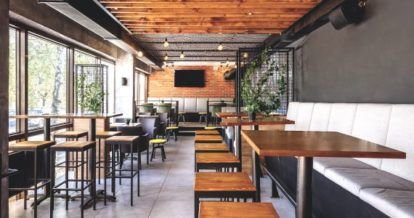 Tirane, jepet me qera bar-kafe Kati 0, 200 m² 1.200 Euro
