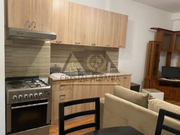 Tirane, jepet me qera apartament 1+1 Kati 4, 72 m² 360 Euro