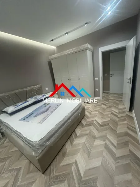 Tirane, shitet apartament 2+1+Ballkon Kati 7, 120 m² 360.000 € (RRUGA E DIBRES)