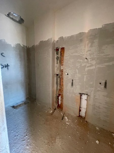 Tirane, shitet apartament 2+1+Aneks+Ballkon Kati 3, 96 m² 152.500 € (Bulevardi i Ri)