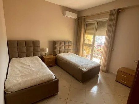 Tirane, shitet apartament 2+1+Ballkon Kati 6, 116 m² 250.000 € 