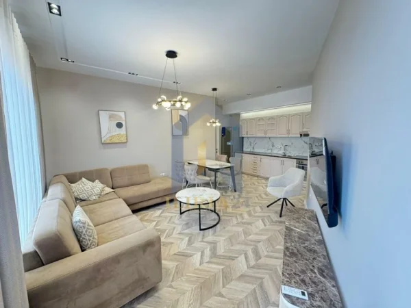 Tirane, shes apartament 2+1+Ballkon Kati 7, 120 m² 360.000 € 