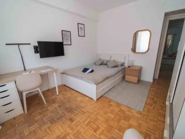 Tirane, shes apartament 2+1 Kati 3, 81 m² 155.000 € (brryli)