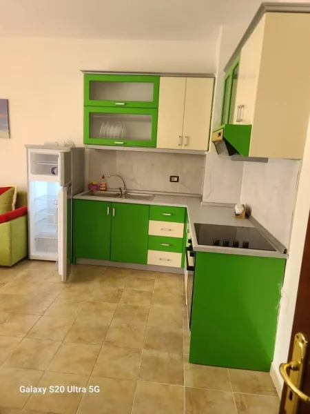 Durres, shitet apartament 1+1+Ballkon Kati 3, 65 m² 70.000 € (Mali i Robit)