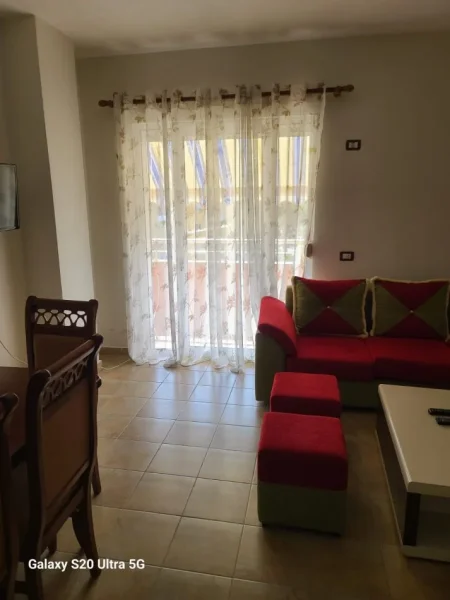 Durres, shitet apartament 1+1+Ballkon Kati 3, 65 m² 70.000 € (Mali i Robit)