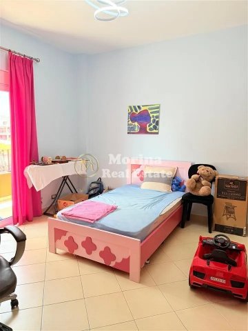 Tirane, jepet me qera apartament 2+1 Kati 1, 100 m² 400 € (Sauk)