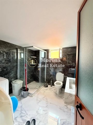 Tirane, jepet me qera apartament 2+1 Kati 1, 100 m² 400 € (Sauk)