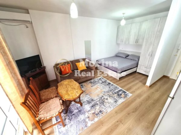 Tirane, jepet me qera apartament 1+1 Kati 5, 35 m² 400 € (Amerikan 2)