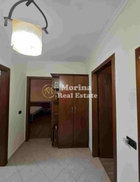 Tirane, jepet me qera apartament 2+1 Kati 2, 72 m² 650 € (Ali Demi)