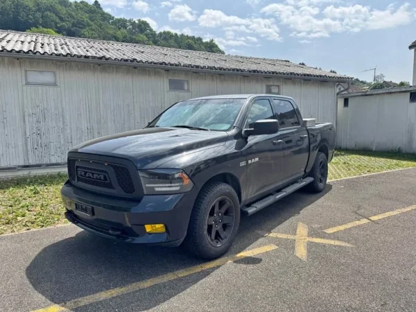 Gjermani, shes SUV | Xhip Benzin, e zeze automatik Kondicioner 129.000 km 12.000 €