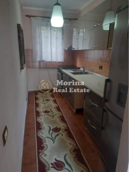 Tirane, jepet me qera apartament 1+1 Kati 1, 60 m² 450 € (Ish Parku Autobuzave)