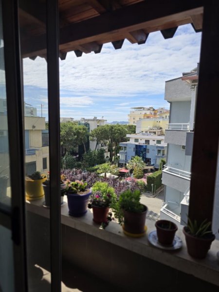 Durres, shitet apartament 1+1+Ballkon Kati 5, 60 m² 75.000 € (Prane Majestik Hotel, Shkembi i Kavajes)