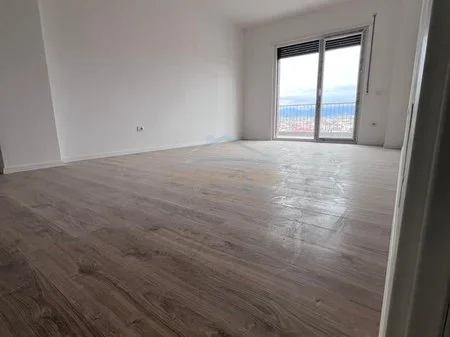 Tirane, shitet apartament 2+1 Kati 6, 110 m² 10.000.000 € 