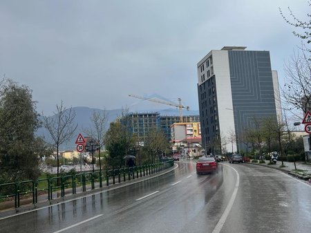 Tirane, shitet ambjent biznesi Kati 0, 393.49 m² 98.000.000 €