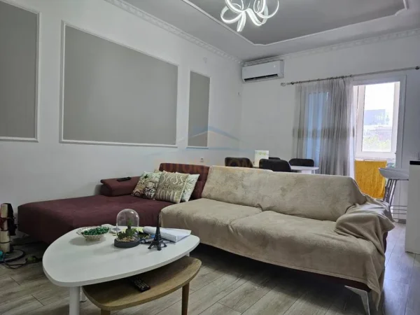 Tirane, shitet apartament 1+1+Ballkon Kati 4, 66 m² 120.000 € 