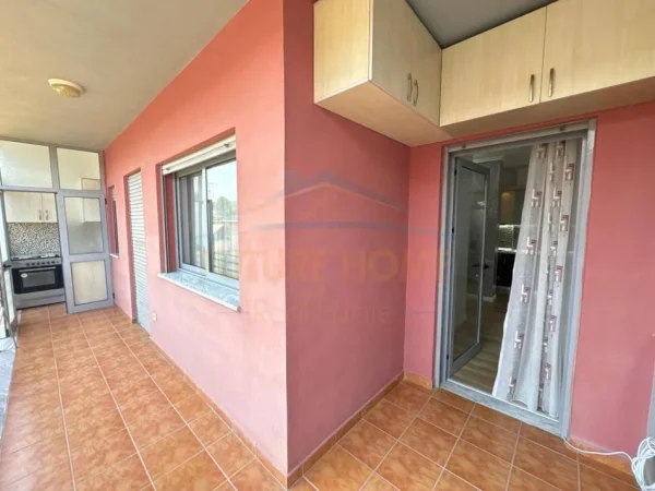 Tirane, shitet apartament 2+1+Ballkon Kati 3, 101 m² 147.000 € 