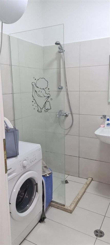 Tirane, shes apartament 1+1+Ballkon Kati 2, 56 m² 116.000 € (Don Bosko, prane Viva Market)