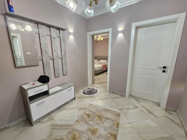 Tirane, jepet me qera apartament 1+1 Kati 1, 50 m² 600 € (Shkolla Osman Myderrizi Rruga Pjeter Budi)