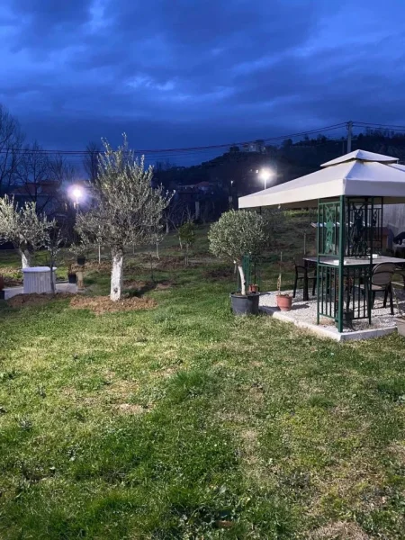 Tirane, shitet shtepi 1+1 Kati 0, 625 m² (Vaqarr, Tirane)