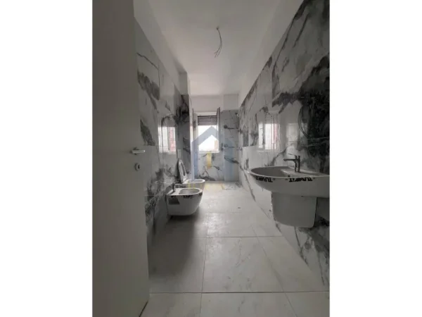 Tirane, shes apartament 2+1 Kati 6, 110 m² 99.000 €