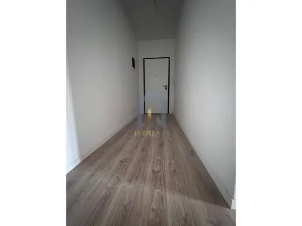 Tirane, shes apartament 2+1 Kati 6, 110 m² 99.000 €