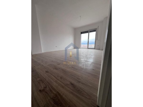 Tirane, shes apartament 2+1 Kati 6, 110 m² 99.000 € 