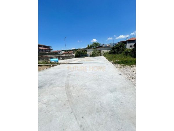 Tirane, jepet me qera garazh | post parkimi Kati 0, 800 m² 1.150 € 