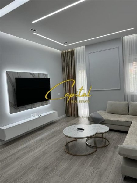 Vlore, shitet apartament 2+1 Kati 2, 112 m² 230.000 € (VLORE)