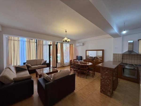 Tirane, jepet me qera apartament 1+1 Kati 2, 400 € (Sofra e Ariut)
