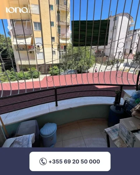 Golem, shitet apartament 2+1 Kati 1, 80 m² (200m Distanc nga Deti)